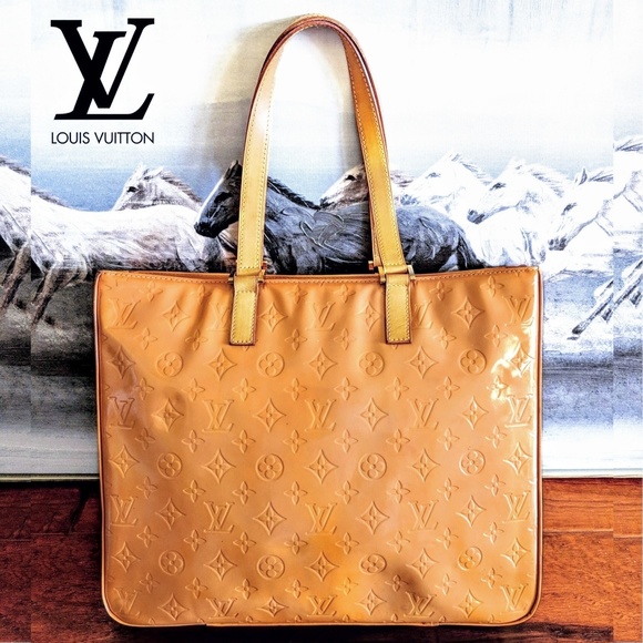 Louis Vuitton Handbags - 🆕Louis Vuitton Vernis Orange Monogram